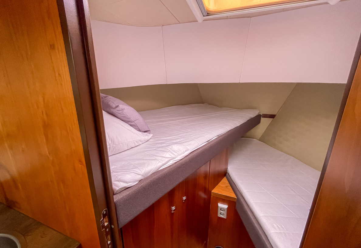 De Driesprong Yachtcharters Interieur Motorjacht Copain 17