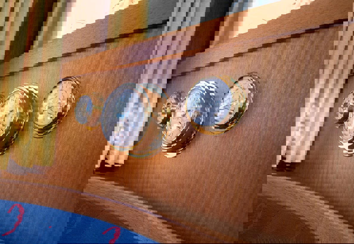 De Driesprong Yachtcharters Interieur Motorjacht Sparus 18