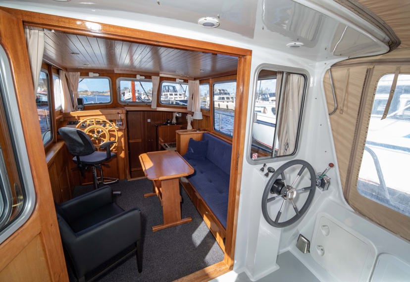 De Driesprong Yachtcharters Interieur Motorjacht Flarde 14