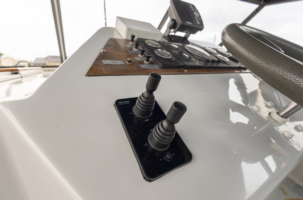 De Driesprong Yachtcharters Interieur Motorjacht Andreas 22