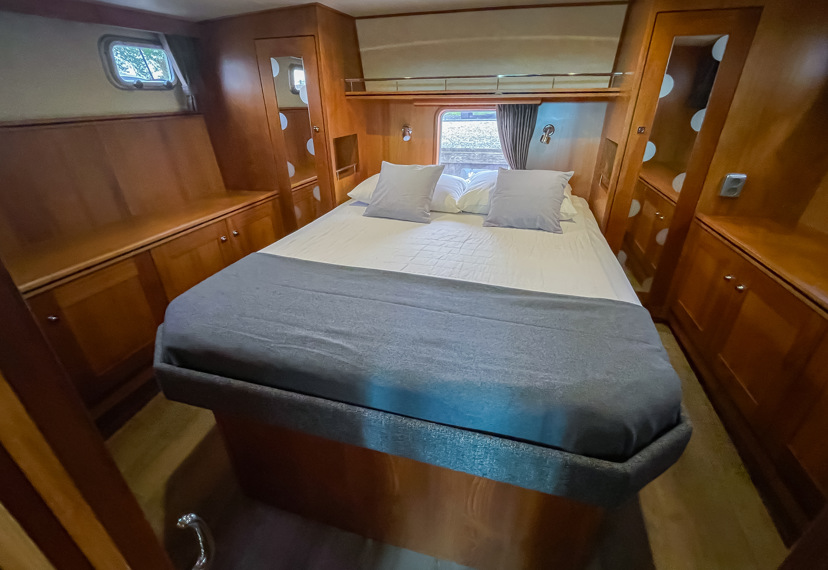 De Driesprong Yachtcharters Interieur Poseidon 22