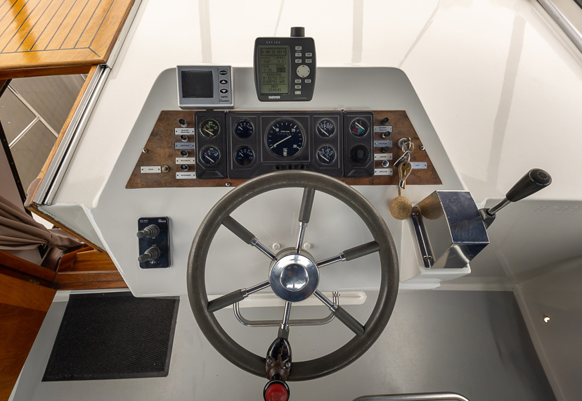 De Driesprong Yachtcharters Interieur Motorjacht Andreas 23