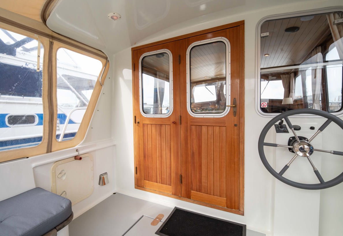 De Driesprong Yachtcharters Interieur Motorjacht Freon 22