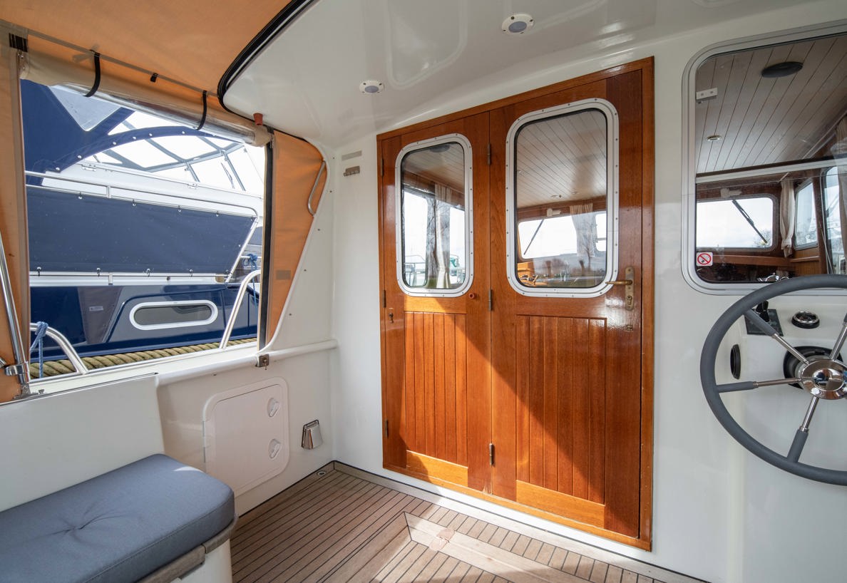 De Driesprong Yachtcharters Interieur Motorjacht Freule 24