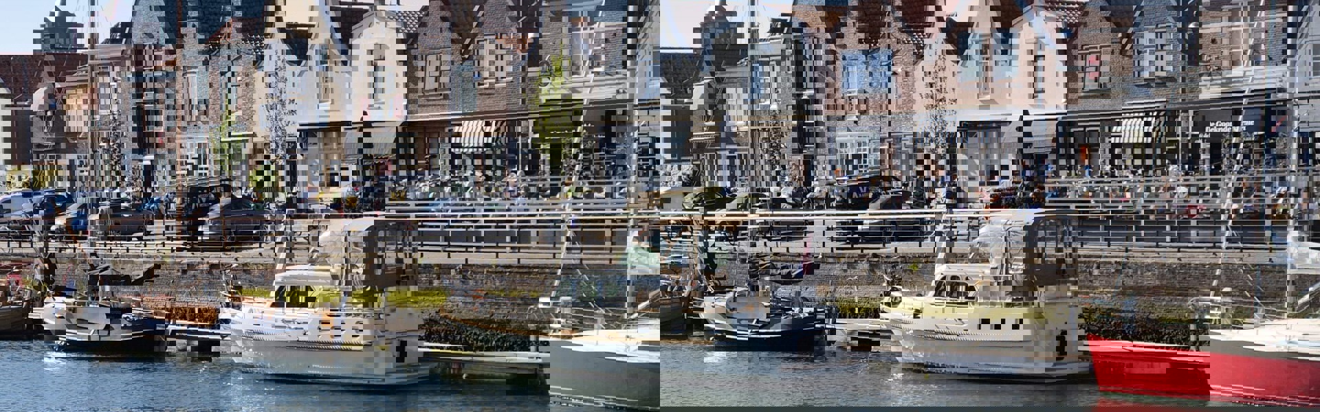 De Driesprong Yachtcharters Varende Pensionado's Op De Poseidon Zierikzee (1)