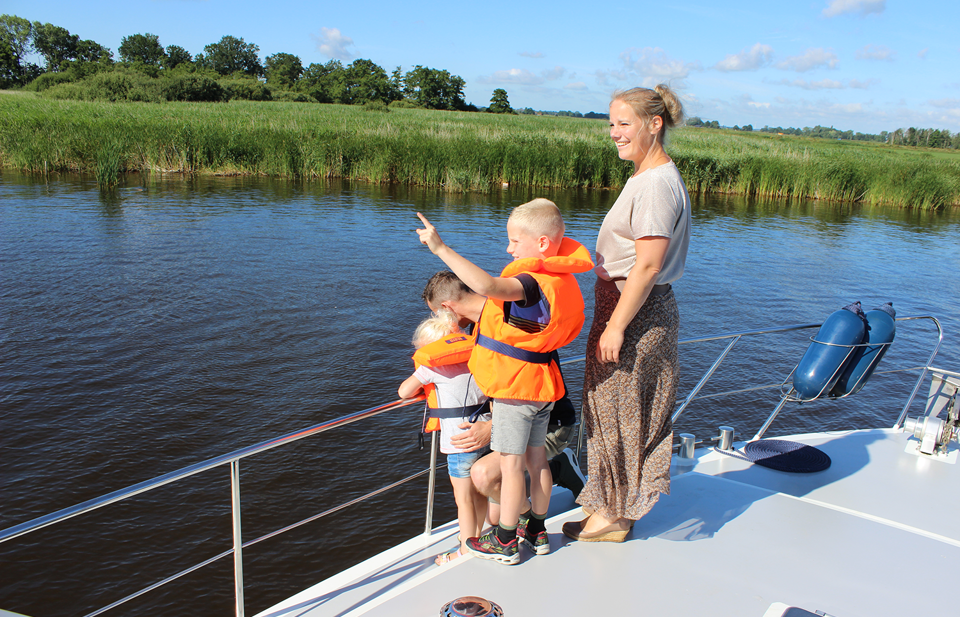 yachtcharter friesland niederlande