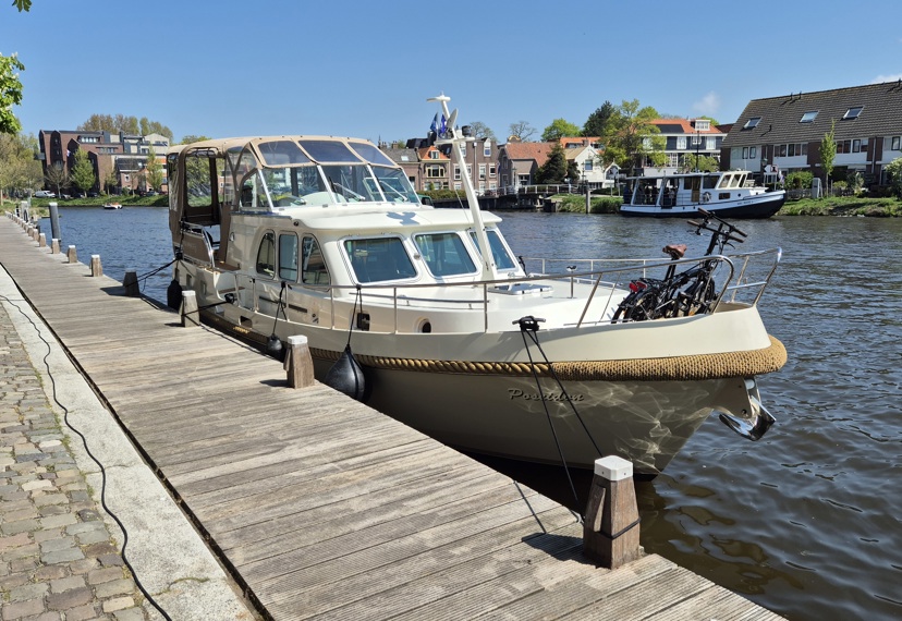 De Driesprong Yachtcharters Varende Pensionado's Op De Poseidon In Alkmaar